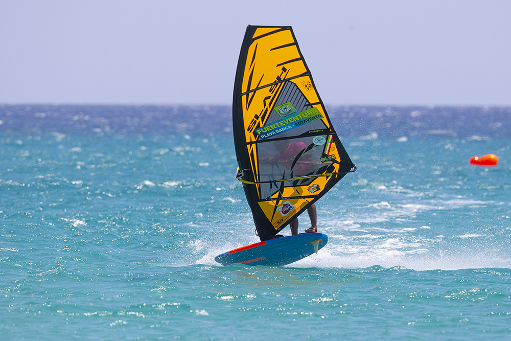slash plachta na freestyle windsurfing point7 yellow
